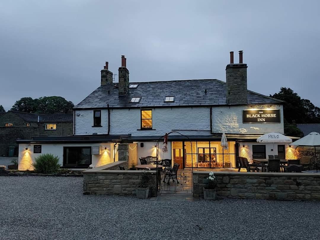 The Black Horse Inn Сеттл Экстерьер фото